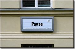 pause1